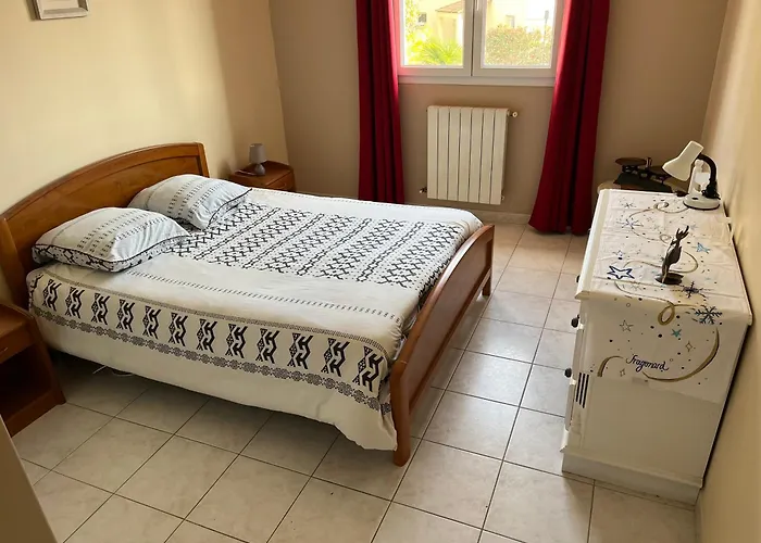 Avec Piscine فيلة *